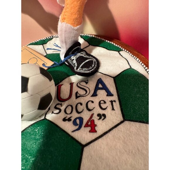 ⚽️ Annalee Vintage 1994 USA Soccer Doll #9950 – Mobilitee with Original Tag ⚽️ - Picture 13 of 13